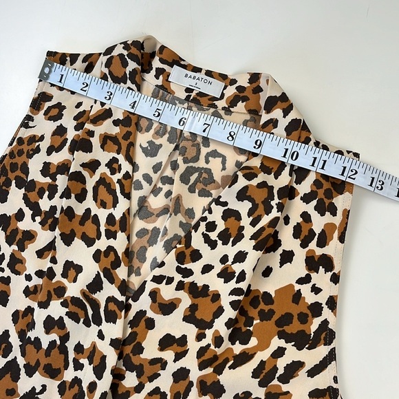 Aritzia Babaton Animal Print Akira Blouse Sleeveless Brown Sz S - Picture 14 of 17